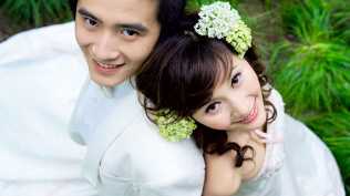 2026第237重发 唯美多旋转特效婚礼音画写真相册