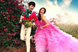 2026第174发   清新粉红爱心花瓣结婚相册