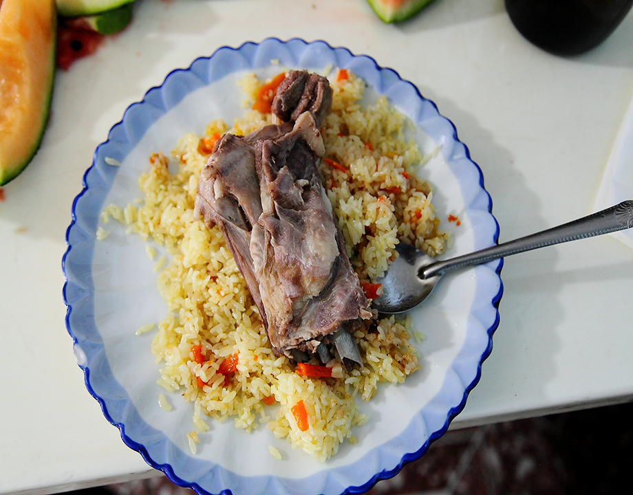 正中新疆手抓饭