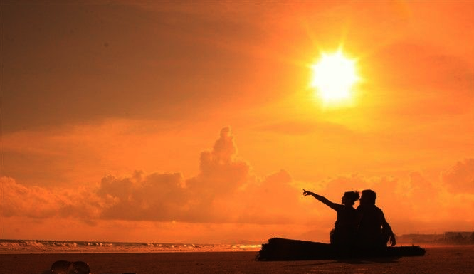 情侣夕阳风流 (7).png