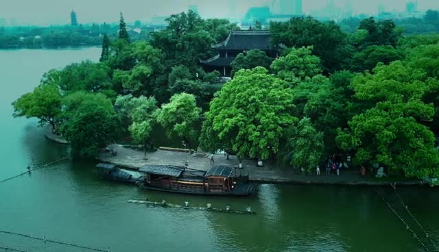 南湖发生的事_20180711144921_0350.jpg