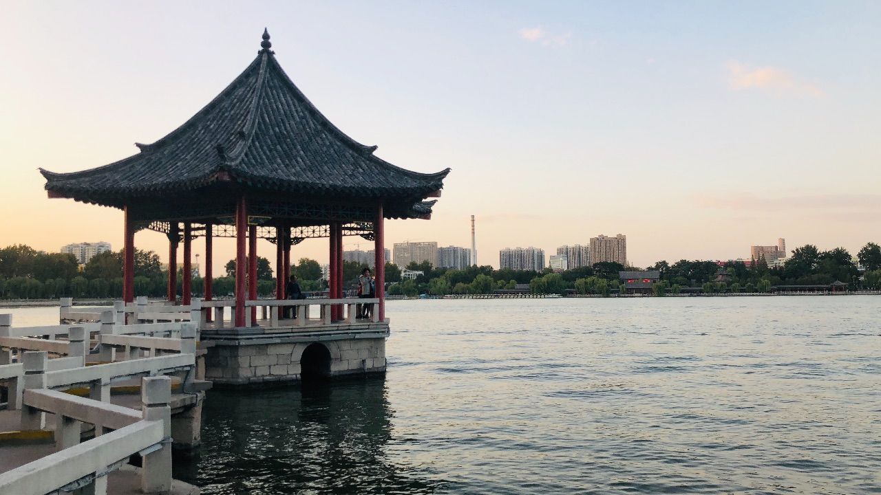 明湖假日游