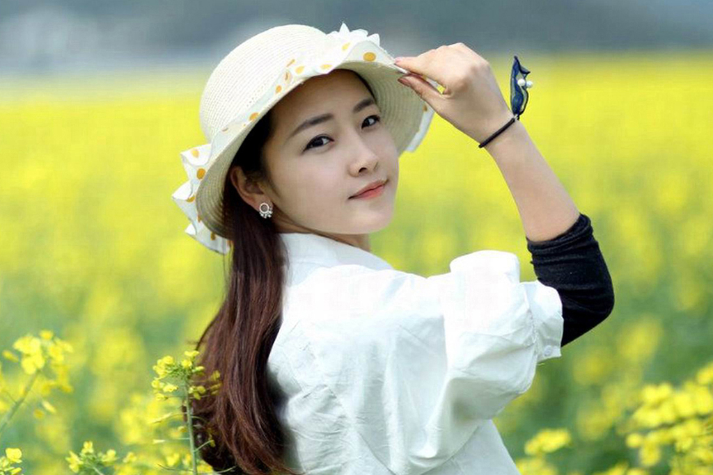 X2018 炫美婚礼写真翻页相册 Liekkas