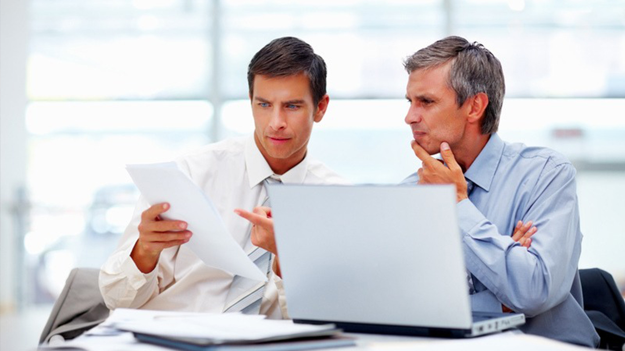 X2018 唯美简洁百叶窗商务展示