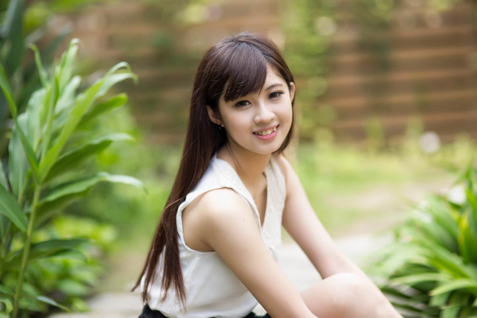 X2018 精美炫彩形状转场 Limitless写真相册